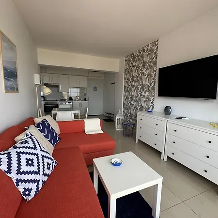Sunset Bay Apartment